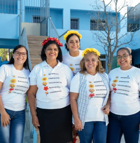 mision-emmanuel-educacion-equipo
