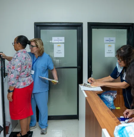 mision-emmanuel-salud-ayuda